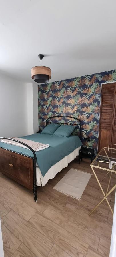 Appartement Chaleureux En Ardeche La Roche-de-Glun Exterior foto